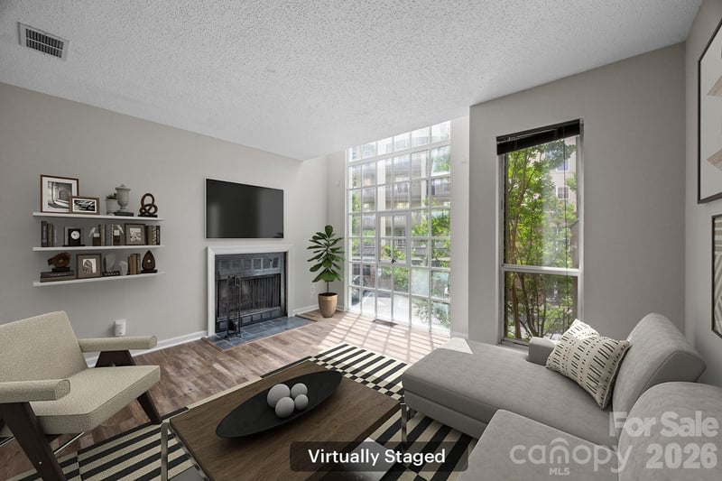 415 W 7th Street H, Charlotte, NC - 1 bed, 1 bath, 641 sqft - $245,000