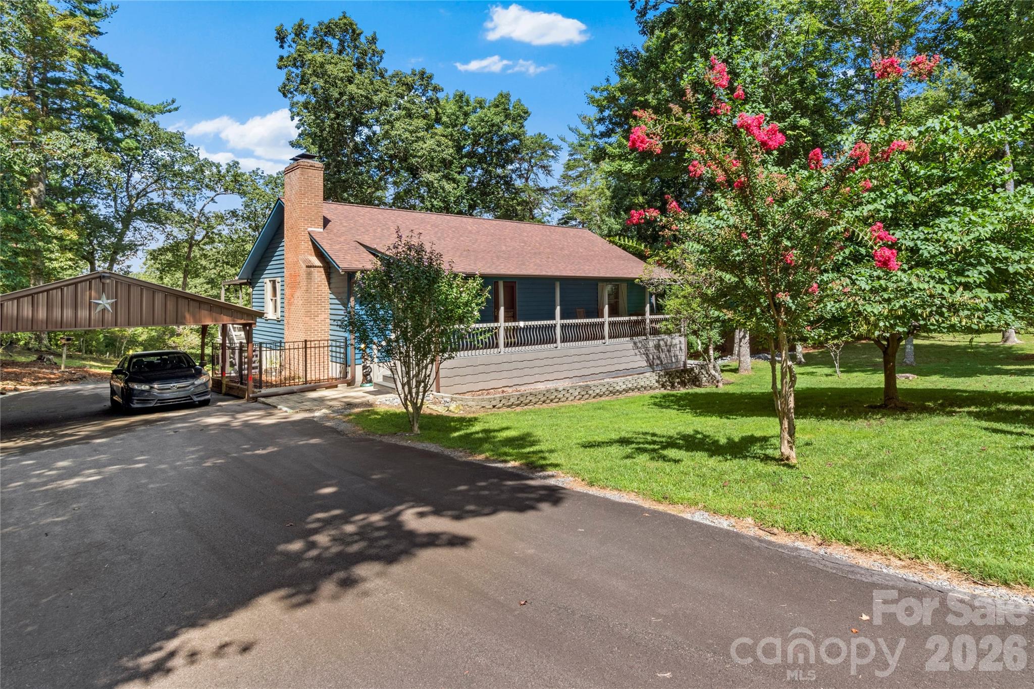 1502 Greenstreet Drive, Traphill, NC. property listing photo