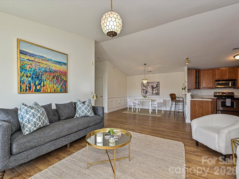 11873 Ridgeway Park Drive, Charlotte, NC - 3 beds, 2 baths, 1,471 sqft - $275,000