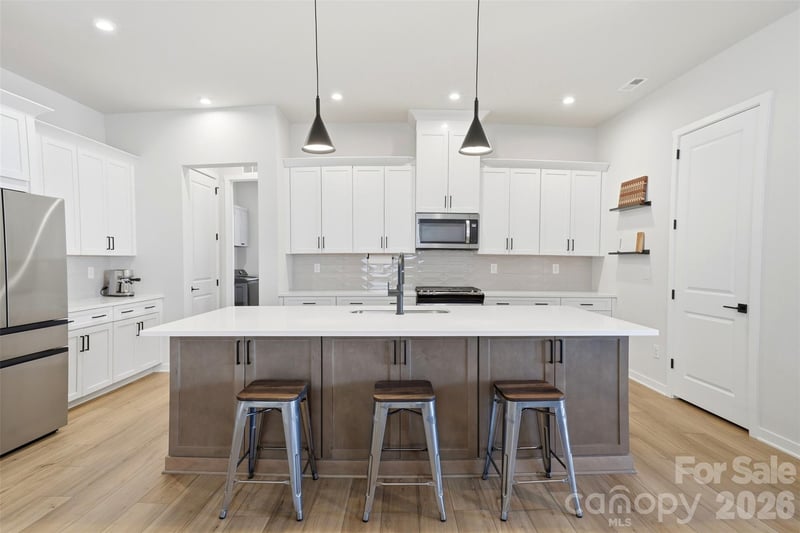 7104 Wayfarer Drive, Charlotte, NC - 4 beds, 3 baths, 2,306 sqft - $599,900