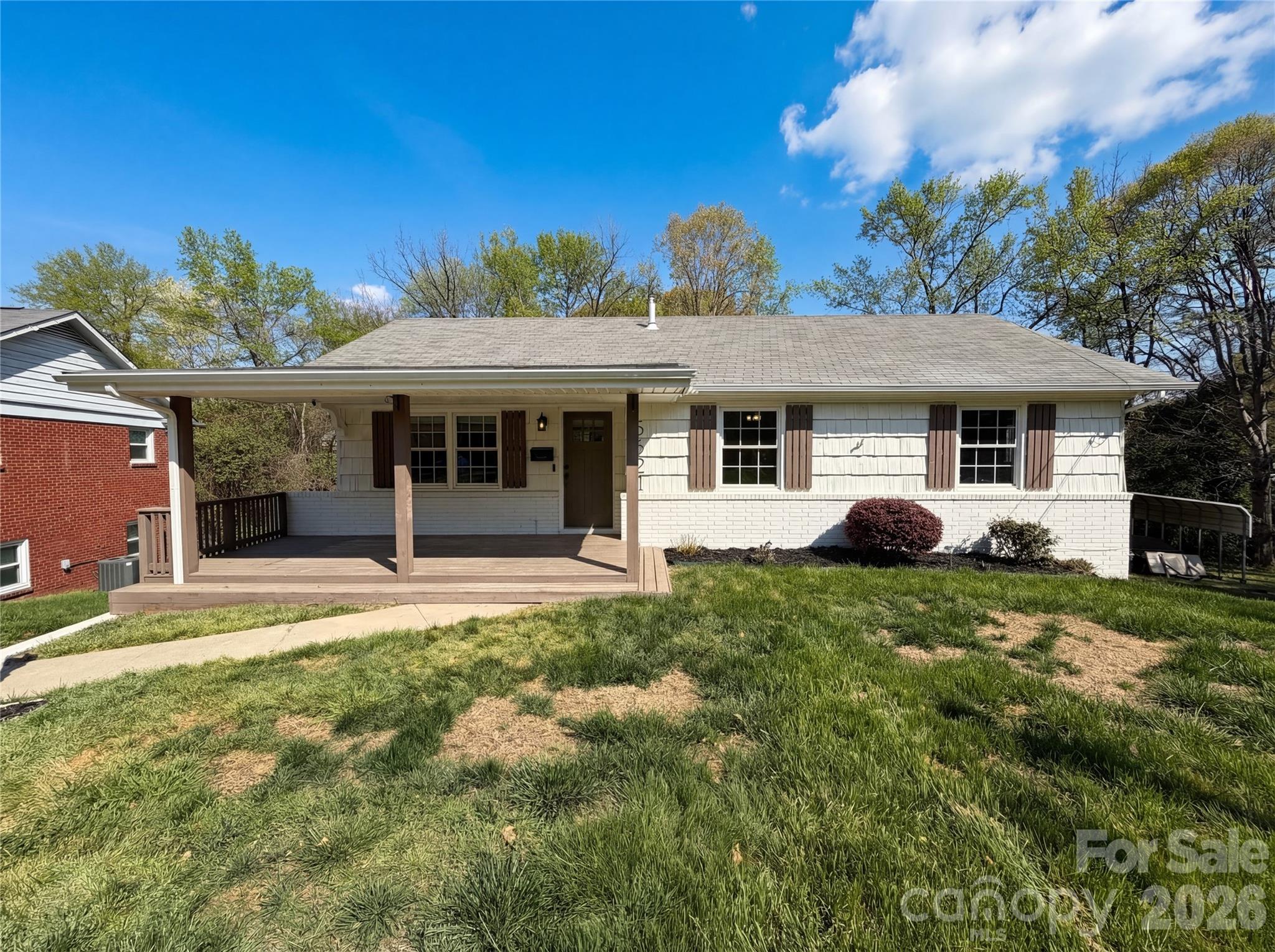 6621 Starcrest, Charlotte, NC — property listing photo 1
