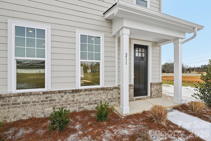 201 Vanguard 13, Cramerton, NC - 3 beds, 3 baths, 1,452 sqft - $278,525