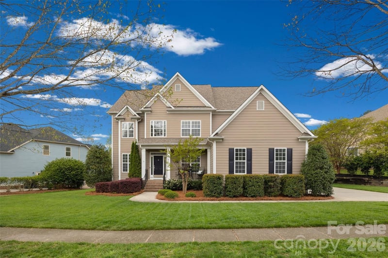 765 Fairway Point, Tega Cay, SC - 5 beds, 4 baths, 3,652 sqft - $835,000