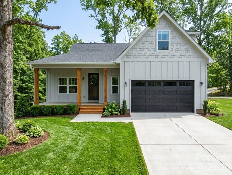 285 Woodridge Drive, Rutherfordton, NC - 3 beds, 3.5 baths, 2,371 sqft - $549,000