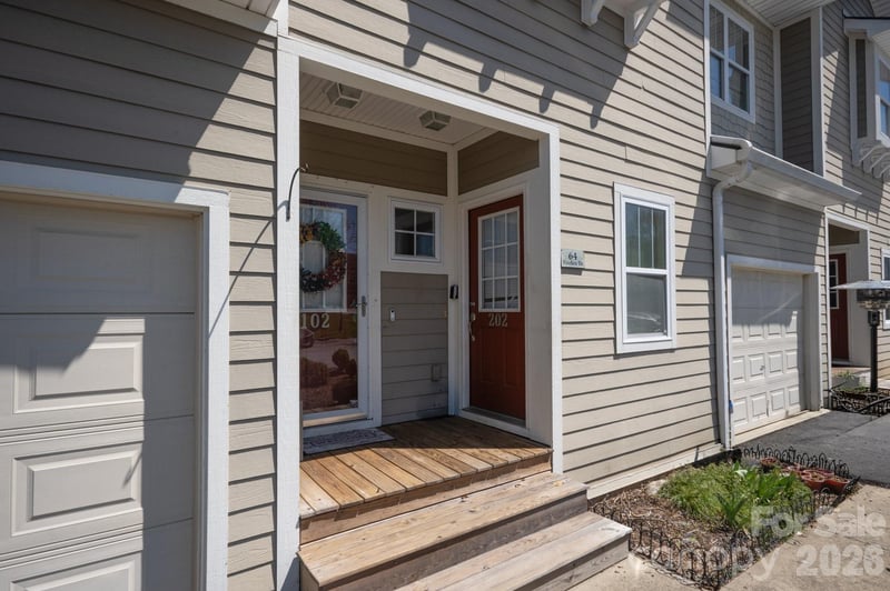 94 Foxden Drive Apt 202, Fletcher, NC - 3 beds, 2 baths, 1,326 sqft - $245,000