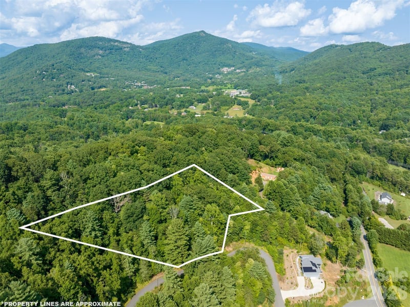 Lot 5 Autumn Trail Lane, Asheville, NC -  - $120,000