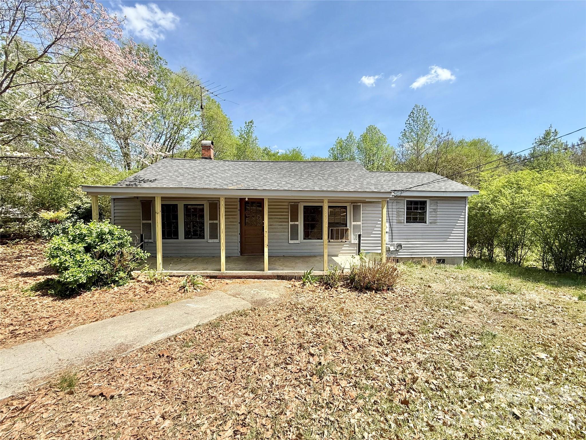 87 Flat Rock Street, Wadesboro, NC. property listing photo