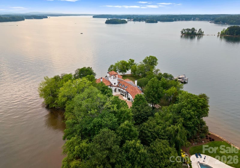 173 Rehoboth Lane, Mooresville, NC - 5 beds, 6.5 baths, 8,784 sqft - $9,200,000