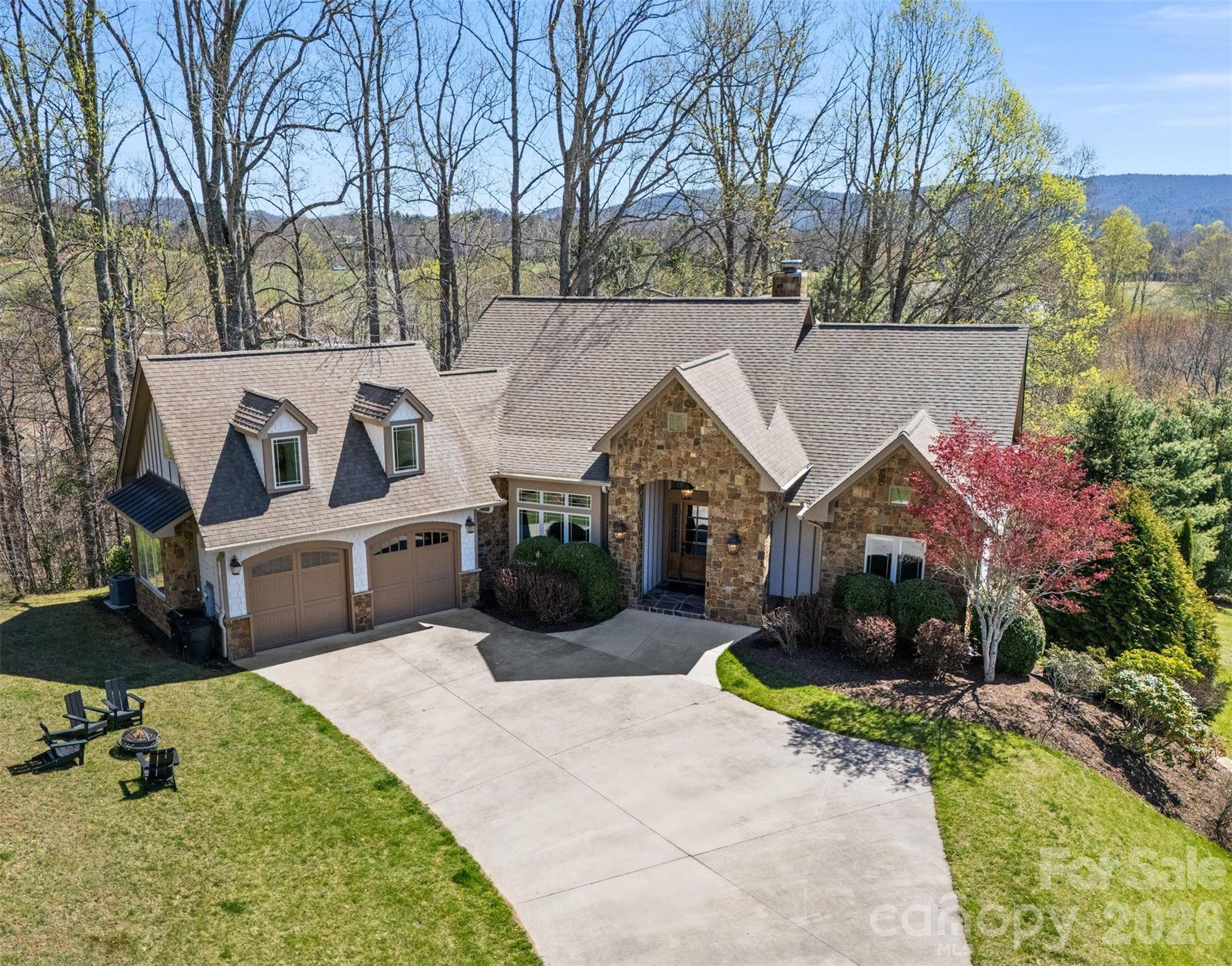 46 N Ridge Lane Apt 3, Newland, NC. property listing photo