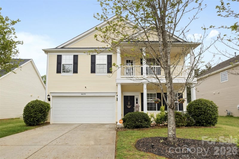 6625 Thistle Down Drive, Harrisburg, NC - 4 beds, 3.5 baths, 3,098 sqft - $450,000