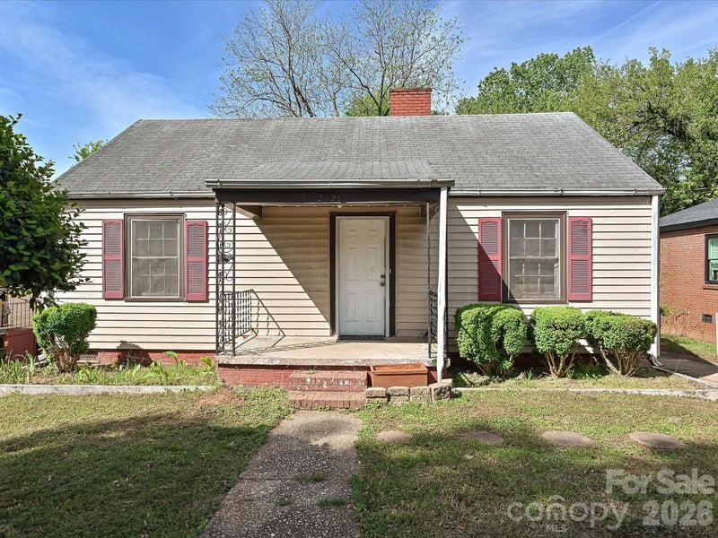 2629 Ringwood Street, Charlotte, NC - 3 beds, 2 baths, 1,237 sqft - $289,000