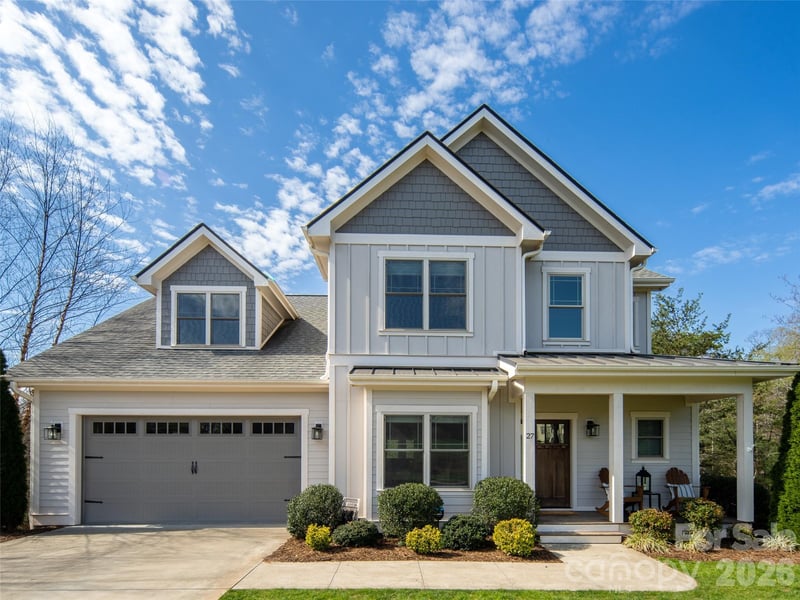 27 Slippery Rock Drive, Fletcher, NC - 4 beds, 3.5 baths, 3,010 sqft - $850,000