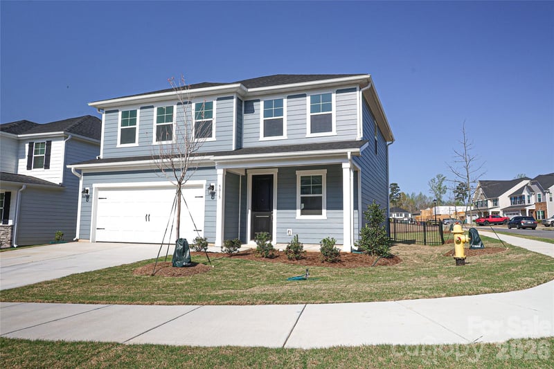 5015 TWIN RIVER, Denver, NC - 3 beds, 3 baths, 1,895 sqft - $399,900