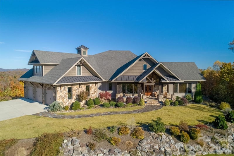 1638 Johns Ridge Parkway Apt 144, Lenoir, NC - 4 beds, 4 baths, 6,300 sqft - $1,845,000