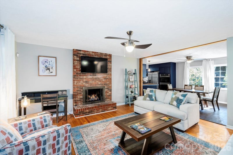 23 Springwood Drive, Asheville, NC - 4 beds, 3 baths, 2,099 sqft - $620,000