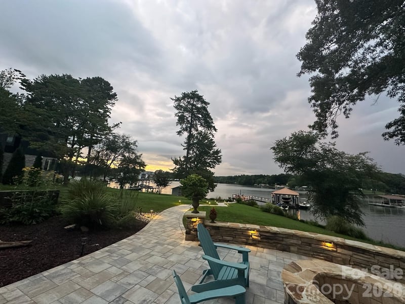 7144 Lynbrook Creek Road, Denver, NC - 4 beds, 4 baths, 3,821 sqft - $2,035,000