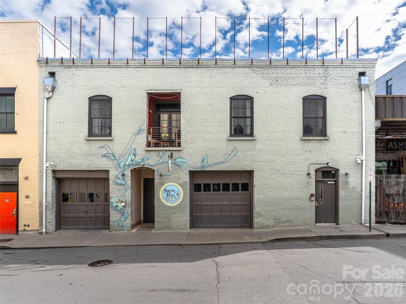 23 Rankin Avenue Apt 301, Asheville, NC - 3 beds, 3 baths, 4,007 sqft - $2,250,000