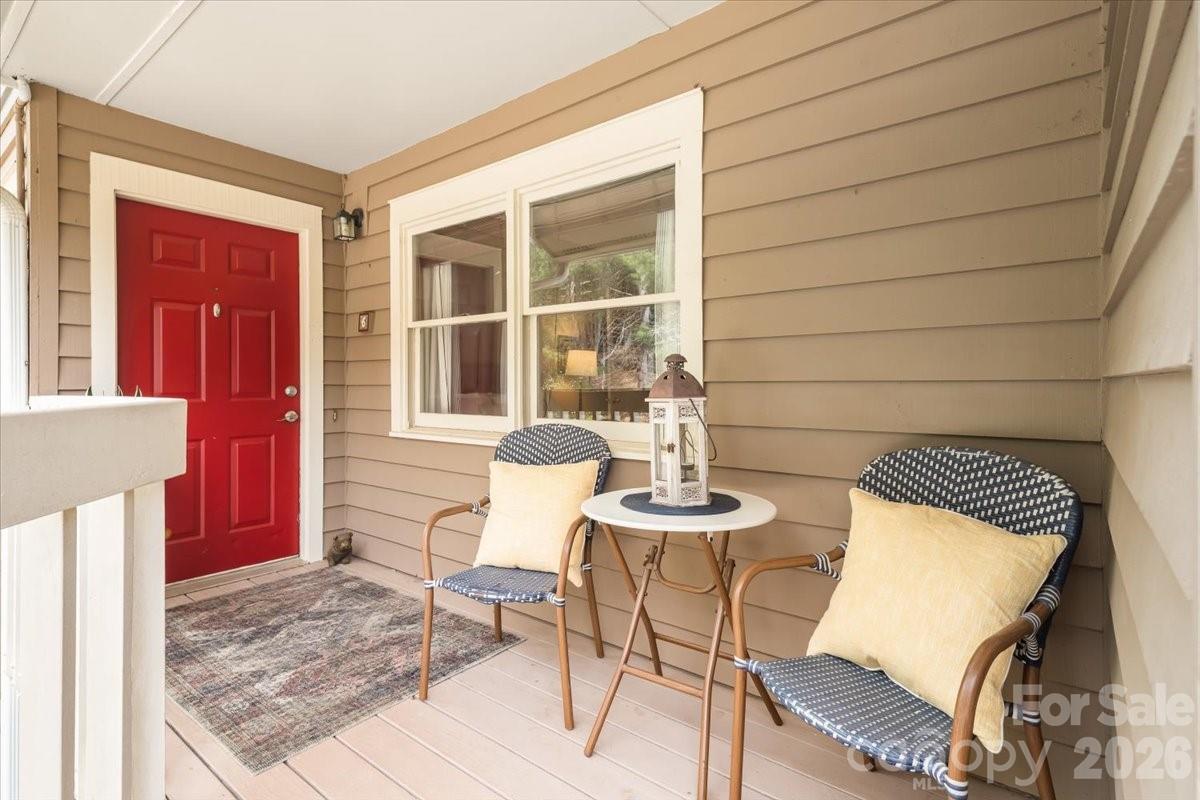 6 Willow Tree Run, Asheville, NC — property listing photo