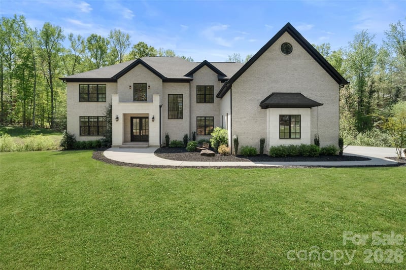 7021 Stirrup Court, Weddington, NC - 4 beds, 5.5 baths, 5,502 sqft - $1,999,000