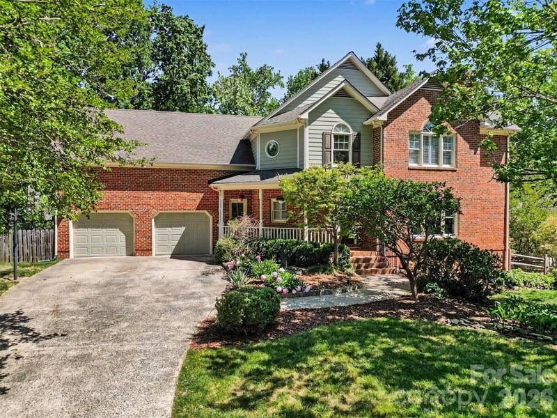 4133 Ashleytown Lane, Charlotte, NC - 4 beds, 2.5 baths, 2,702 sqft - $649,000