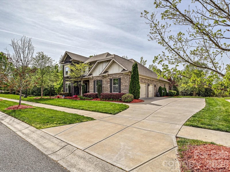 101 Enclave Boulevard, Matthews, NC - 5 beds, 4 baths, 4,475 sqft - $1,299,900
