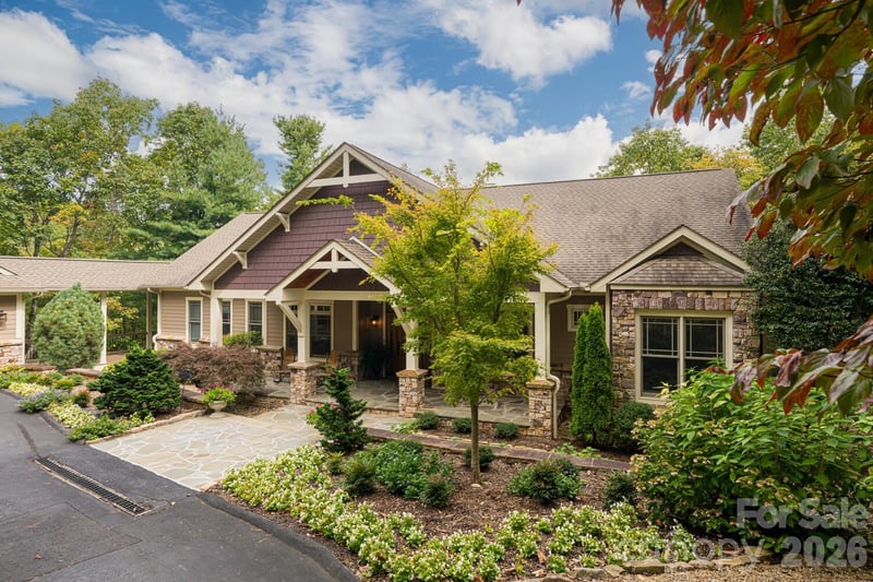 104 Mossridge Court, Flat Rock, NC - 3 beds, 3.5 baths, 5,042 sqft - $1,695,000