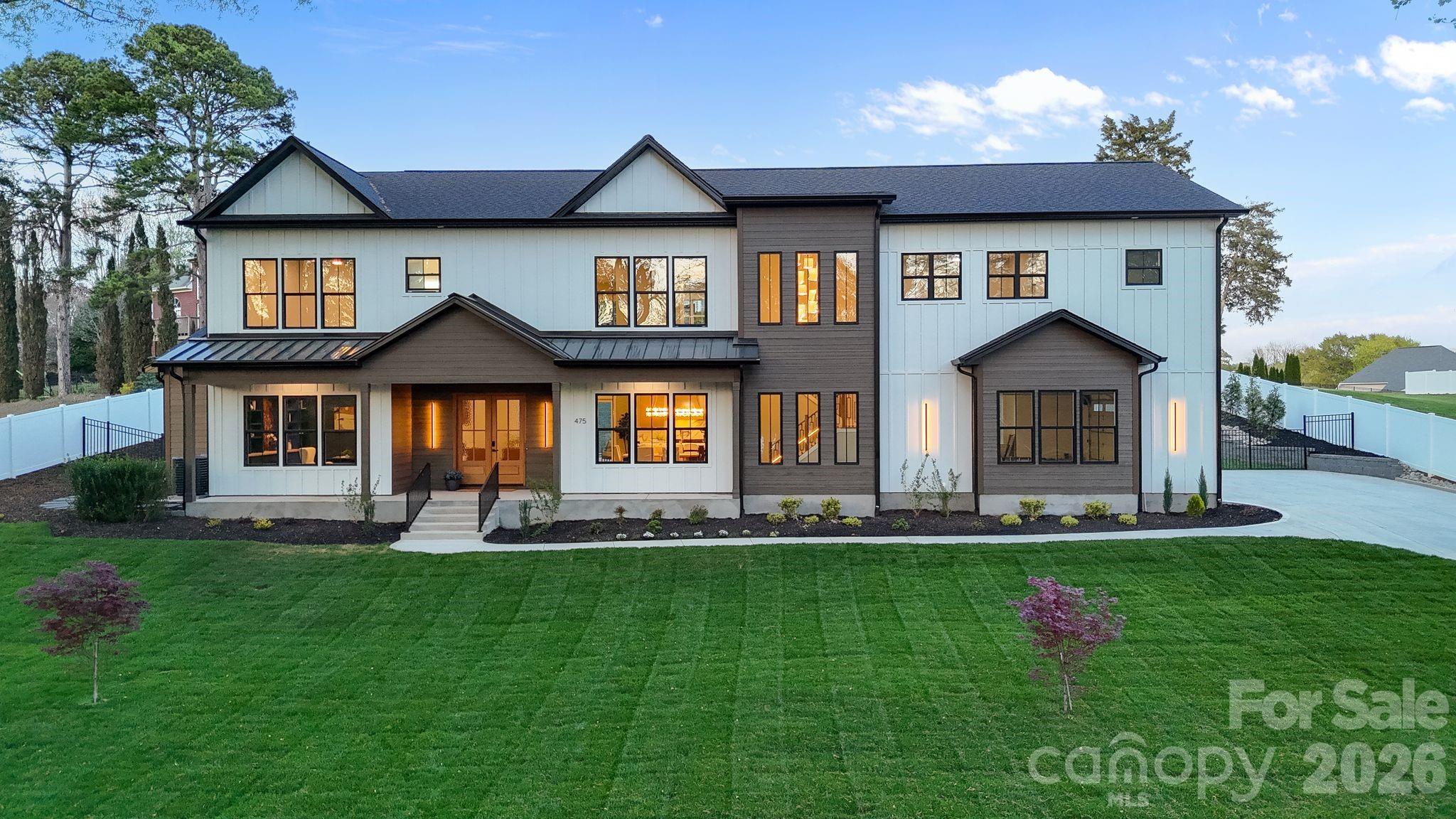 475 Canvasback Road, Mooresville, NC. property listing photo
