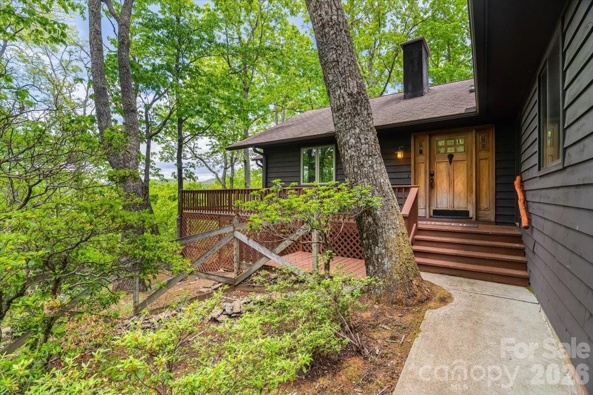 100 Gold Creek Crossing, Black Mountain, NC — property listing photo