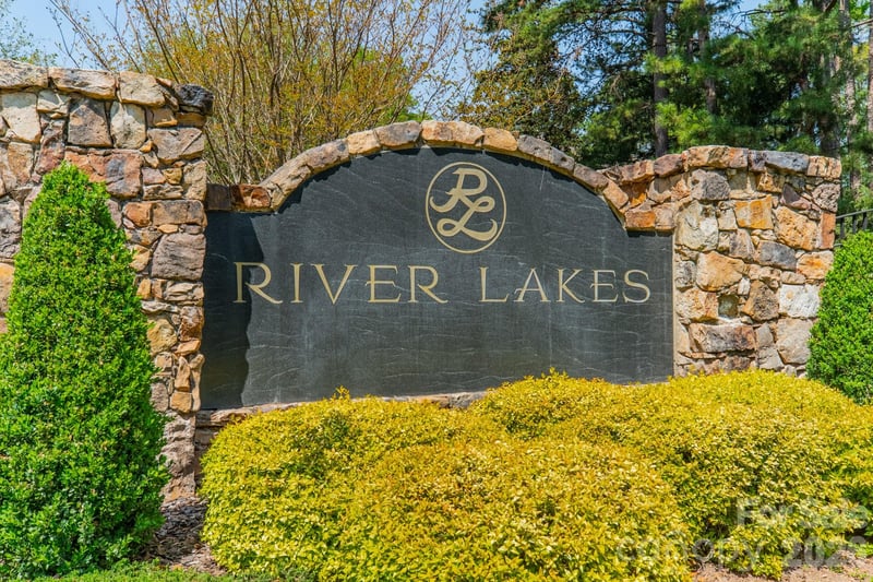 8113 Bay View Lane Apt 25, Belmont, NC - 4 beds, 3.5 baths, 3,402 sqft - $1,540,000