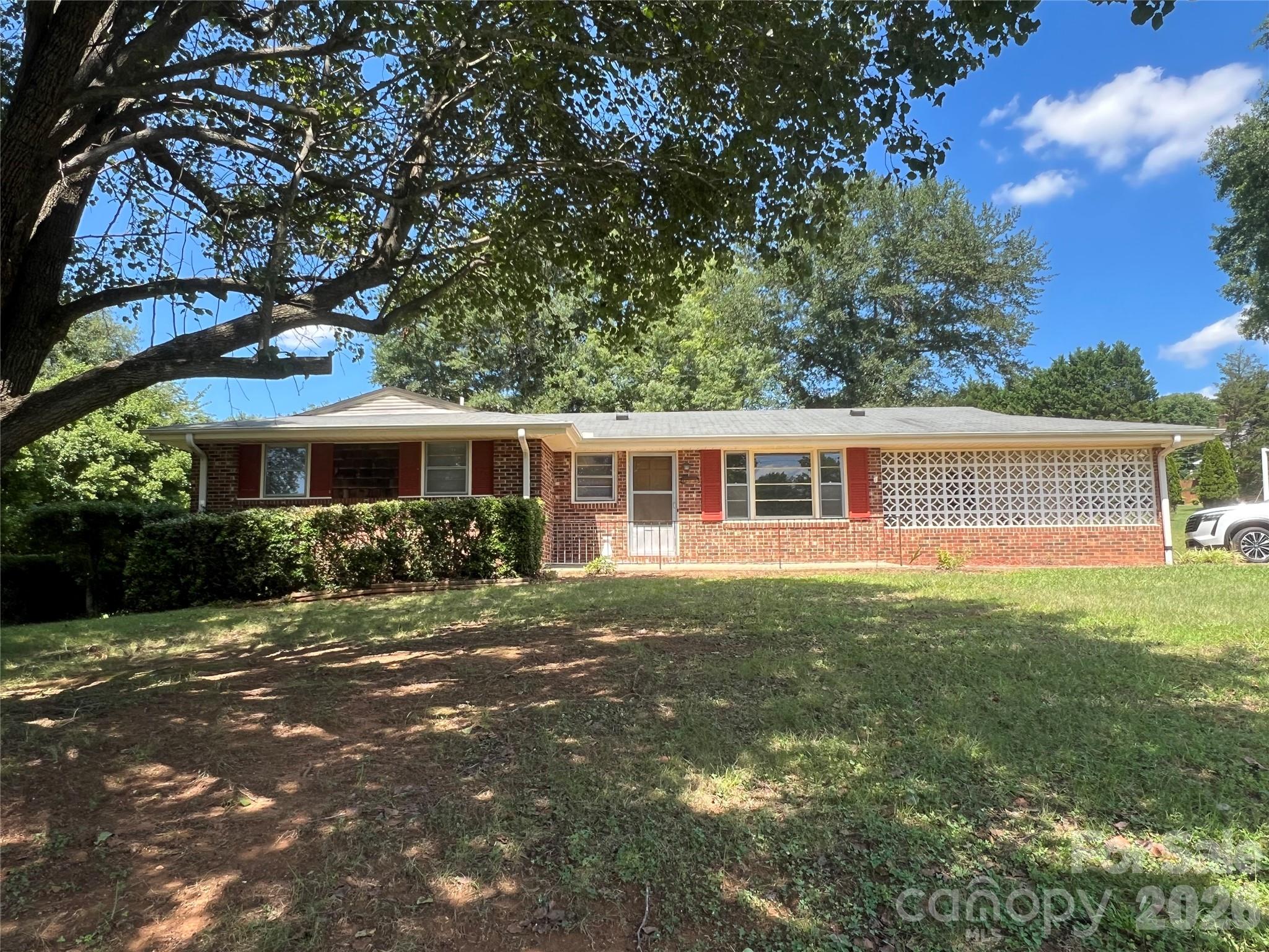 649 Pine Street Extension, Forest City, NC. property listing photo