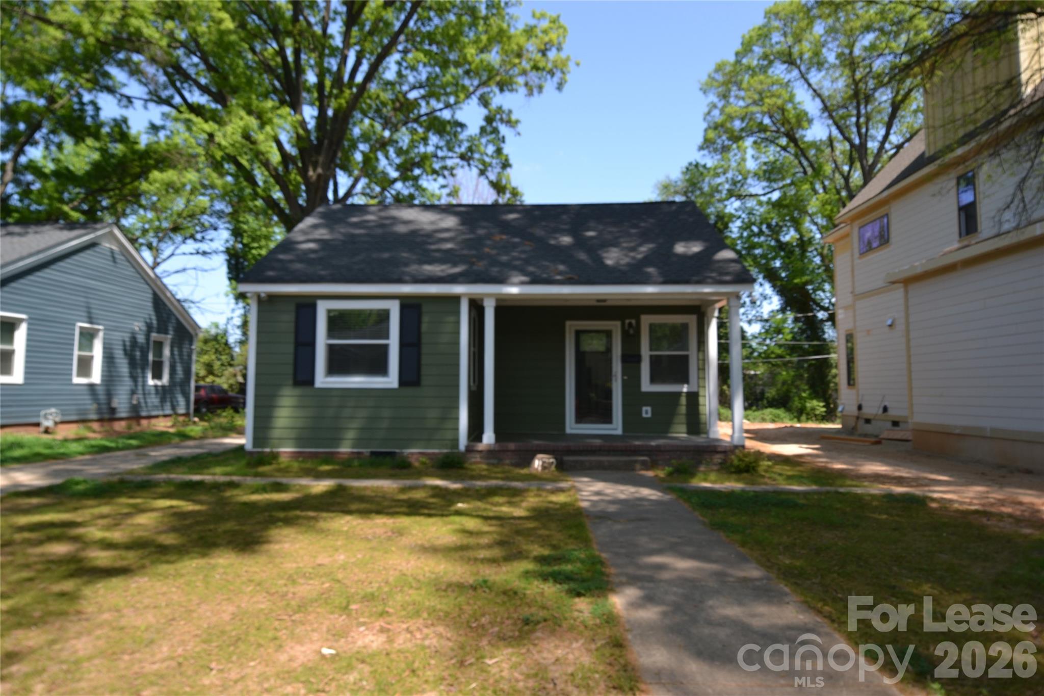 432 Keswick Avenue, Charlotte, NC. property listing photo