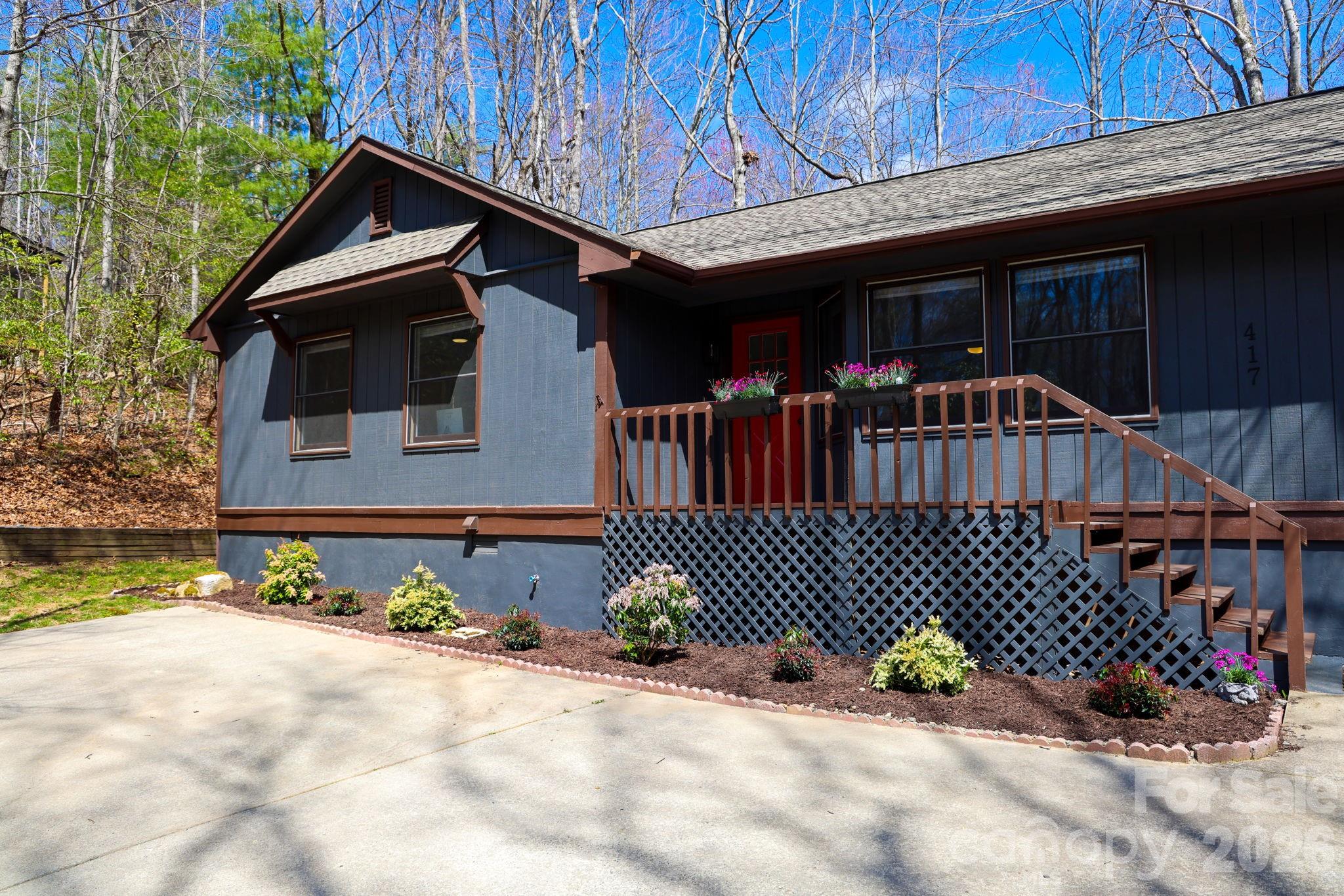 417 Soquili Drive, Brevard, NC. property listing photo