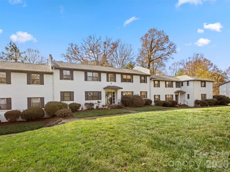 8 Units - 615 Biltmore Avenue, Asheville, NC - 1 bed, 1 bath, 625 sqft - $1,850,000