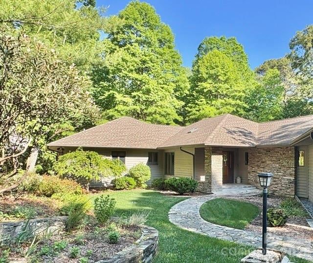 100 Elmridge Drive, Flat Rock, NC - 3 beds, 3.5 baths, 4,709 sqft - $1,295,000