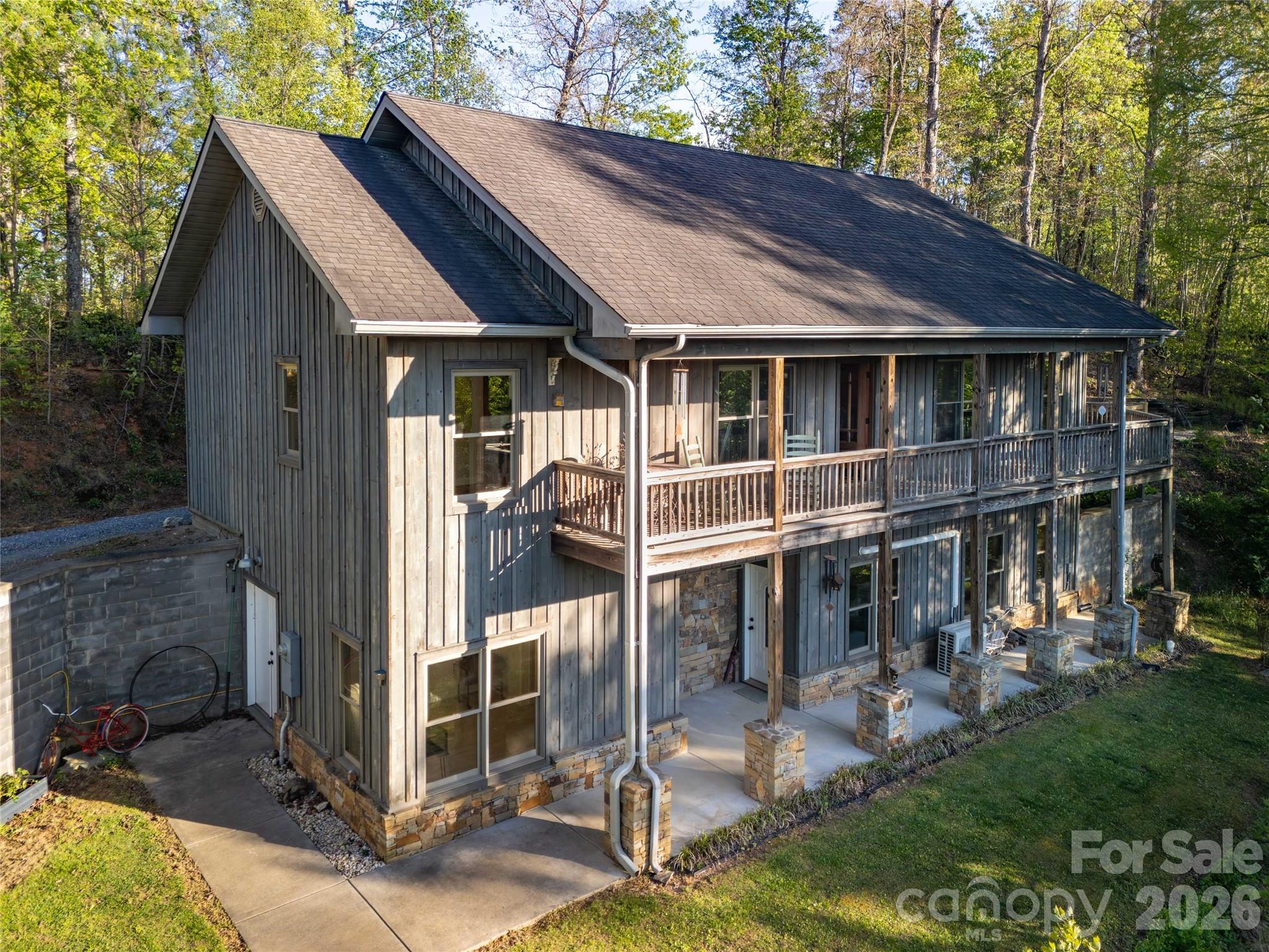 219 Sandalwood Drive, Whittier, NC. property listing photo