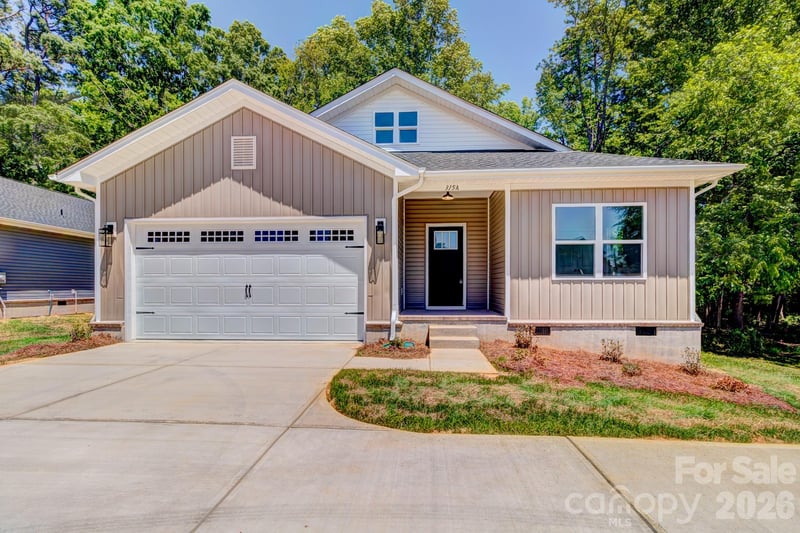 315A S Pink Street, Cherryville, NC - 3 beds, 2.5 baths, 1,563 sqft - $319,900