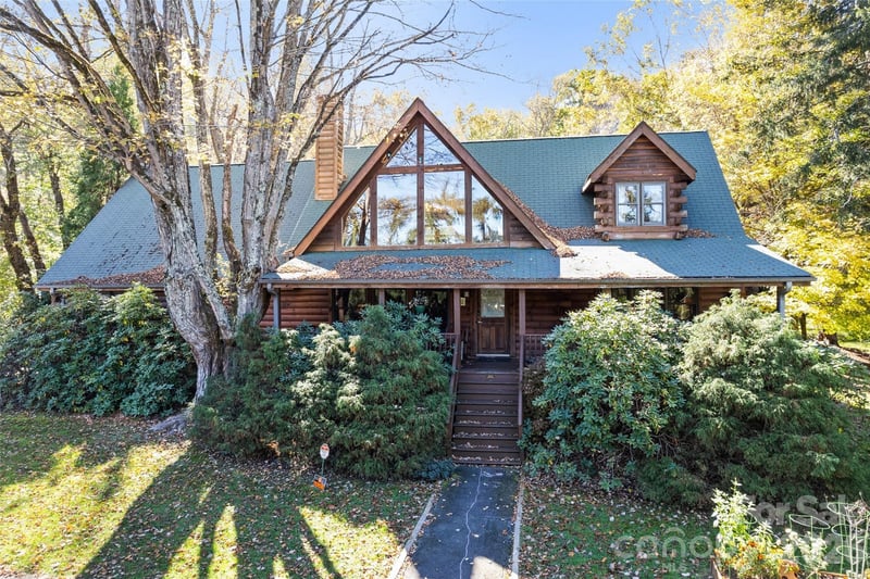 26 Gaddis Branch Road, Maggie Valley, NC - 2 baths - $750,000