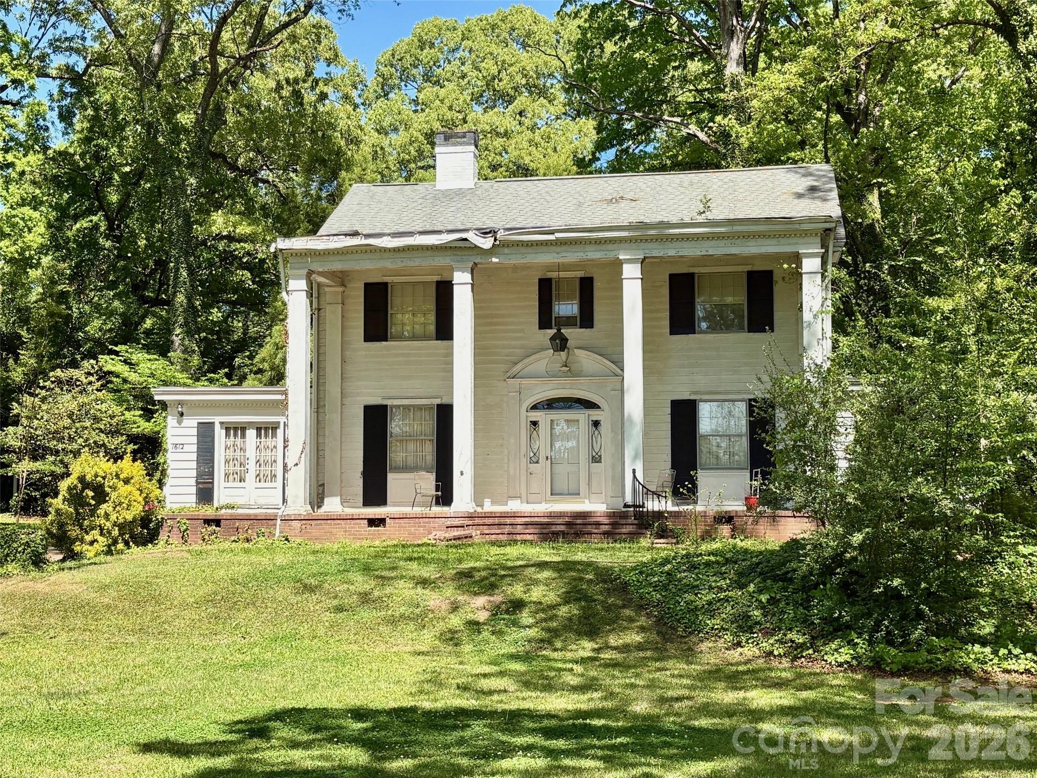 1612 S New Hope Road, Gastonia, NC. property listing photo