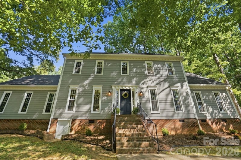 11103 Idlewild, Matthews, NC - 5 beds, 4 baths, 3,104 sqft - $685,000