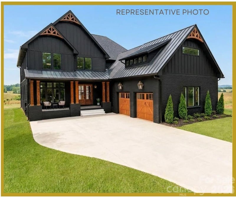 3032 Northampton Drive, Charlotte, NC - 6 beds, 7 baths, 5,295 sqft - $1,999,999
