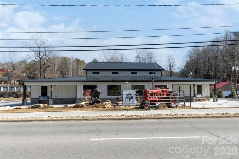 1380 N Main Street, Marion, NC - 4 baths - $1,395,000