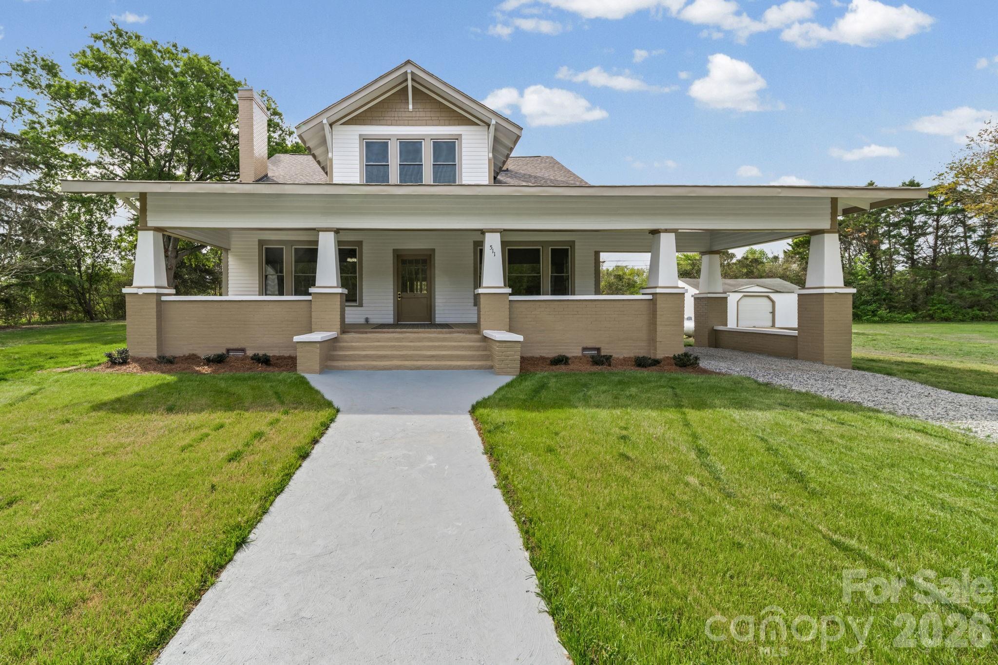 511 W Passaic Street, Peachland, NC. property listing photo