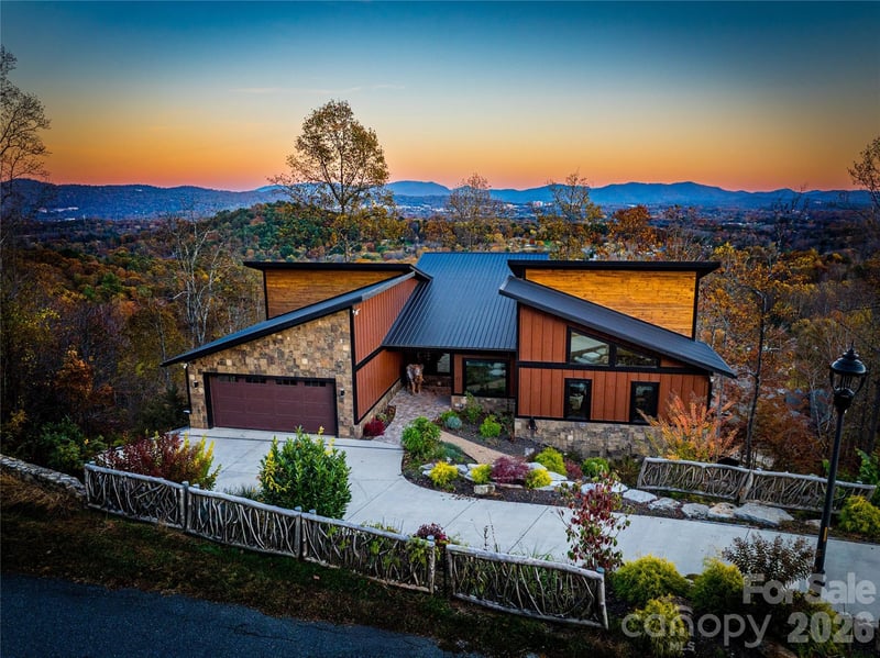 41 Ben Lippen School Road, Asheville, NC - 4 beds, 4 baths, 6,384 sqft - $1,999,000