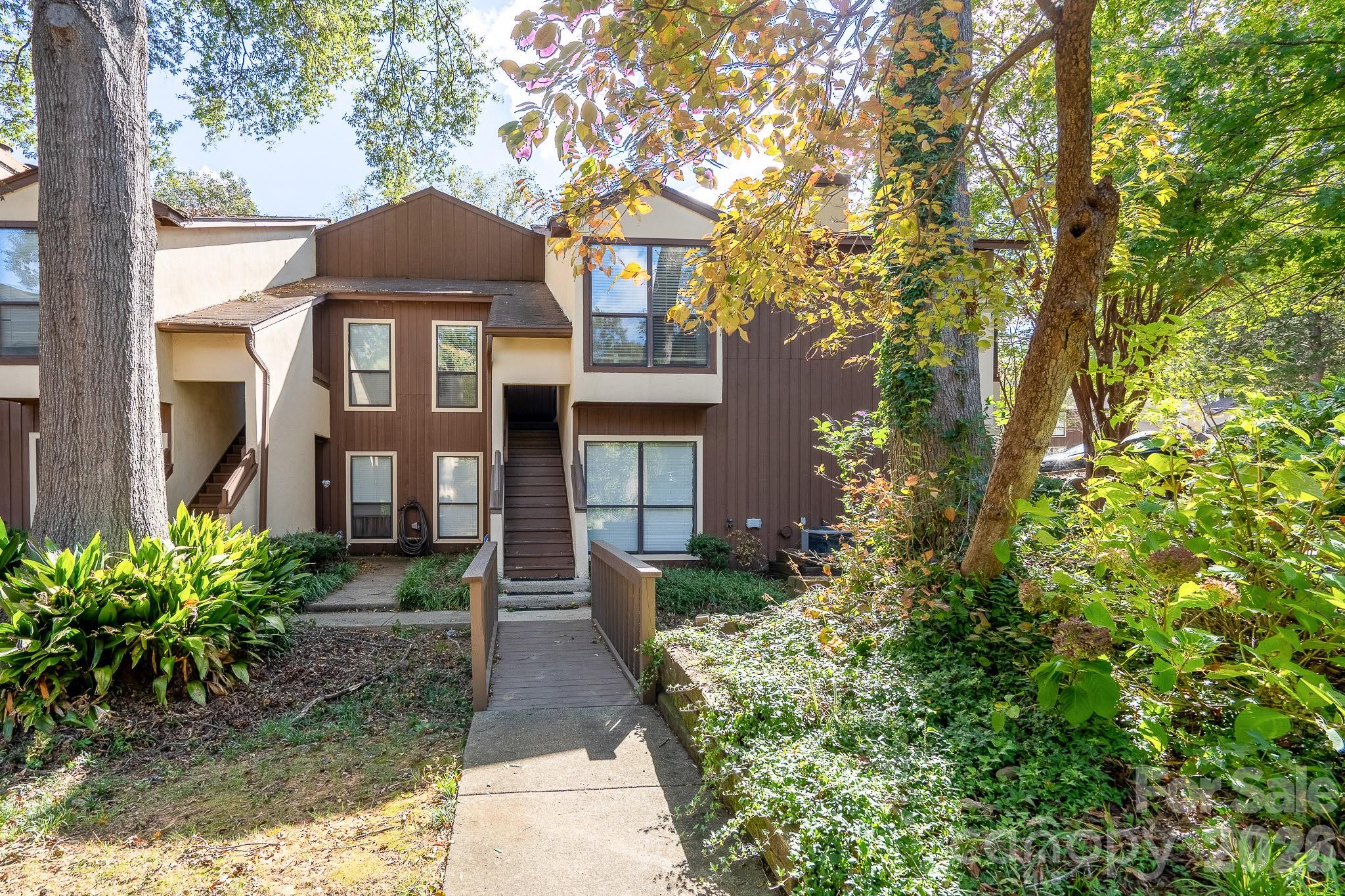 7309 Winery Lane, Charlotte, NC. property listing photo