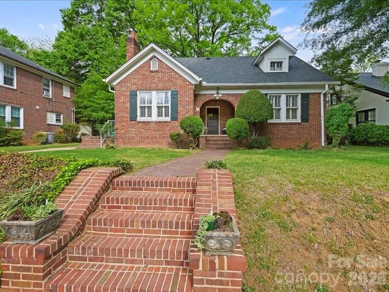 204 Laurel, Charlotte, NC - 3 beds, 1 bath, 1,639 sqft - $1,195,000