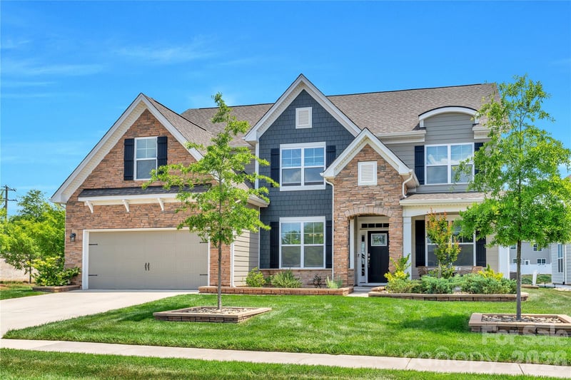 9300 Vecchio, Indian Land, SC - 5 beds, 4 baths, 3,586 sqft - $716,000