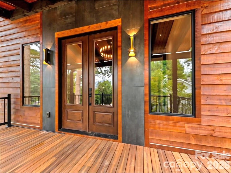 90 Summitt Street, Waynesville, NC - 3 beds, 2 baths, 1,514 sqft - $584,000