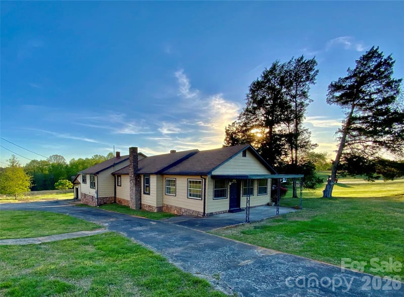 310 Horn Bottom Road, Forest City, NC - 4 beds, 2 baths, 1,948 sqft - $269,000