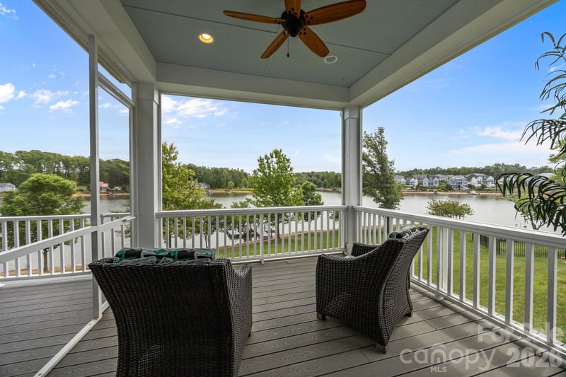 122 Sisters Cove Court, Mooresville, NC - 3 beds, 2.5 baths, 4,173 sqft - $1,599,900