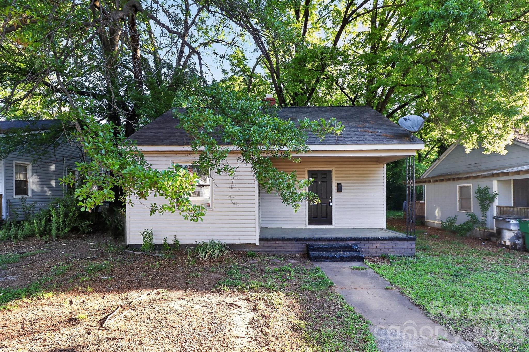 420 Plymouth Avenue, Charlotte, NC. property listing photo